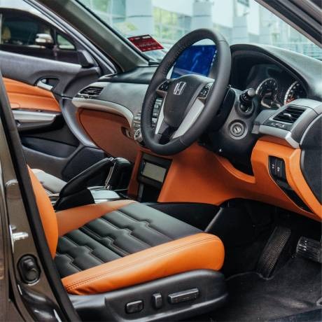 DK Schweizer Seat Cover